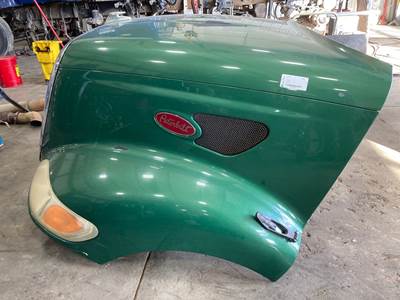 Peterbilt 387 Hood