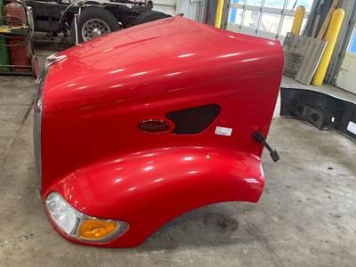 Peterbilt 387 Hood