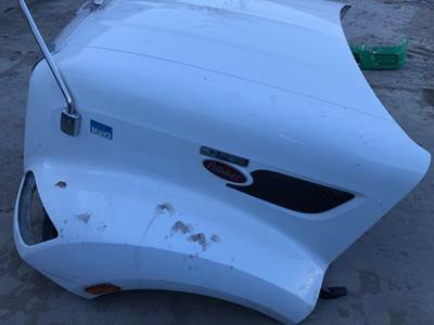 Peterbilt 579 Hood