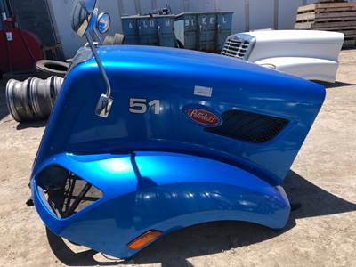 Peterbilt 579 Hood