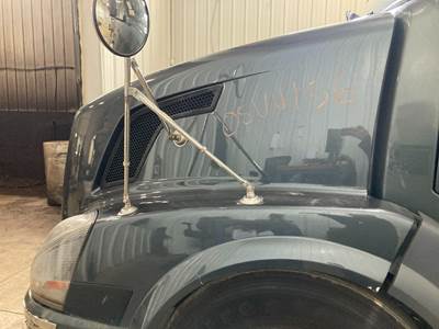 Volvo VNL Hood