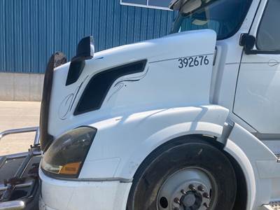 Volvo VNL Hood