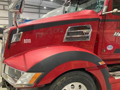 Western Star 5700 Hood