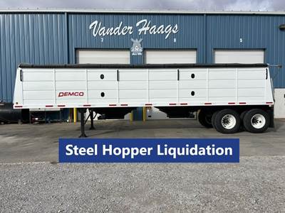 Demco 3422 Hopper / Grain Trailer