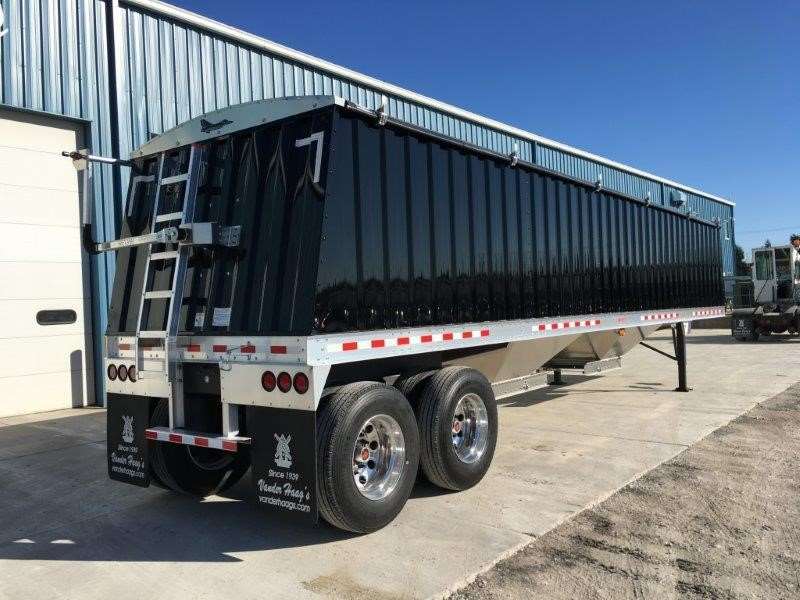 2017 JET Hopper / Grain Trailer For Sale Des Moines, IA 17JT014