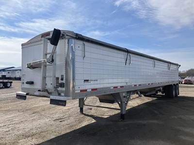 Timpte 42x96 Aluminum Hopper / Grain Trailer - Air Ride, Fixed Axle