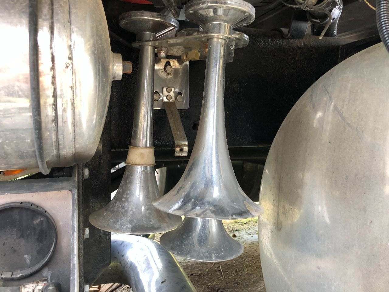 2003 Peterbilt 379 Horn For Sale Spencer, IA 25275414