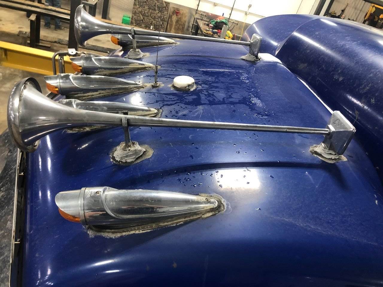 2007 Peterbilt 379 Horn For Sale Sioux Falls, SD 25398323