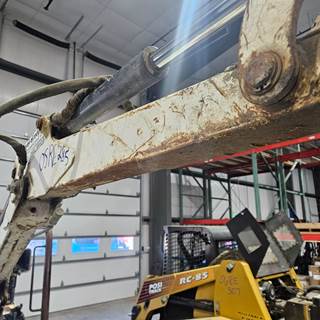 Bobcat 323 Hydraulic Cylinder