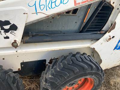 Bobcat 751 Hydraulic Cylinder