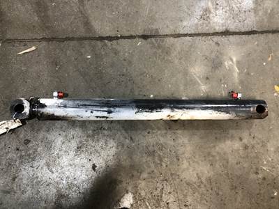 Bobcat 773 Hydraulic Cylinder