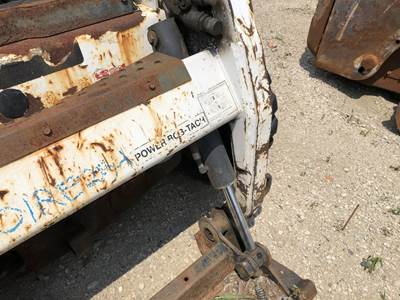 Bobcat 773 Hydraulic Cylinder