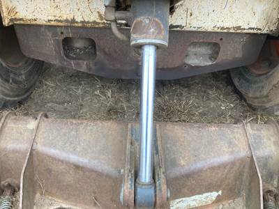 Bobcat 853 Hydraulic Cylinder