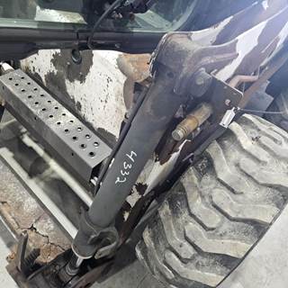 Bobcat 873 Hydraulic Cylinder