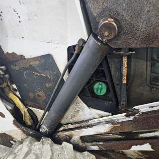 Bobcat 873 Hydraulic Cylinder