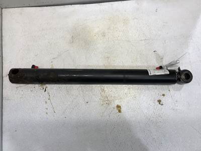 Bobcat S205 Hydraulic Cylinder
