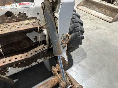 Bobcat S250 Hydraulic Cylinder