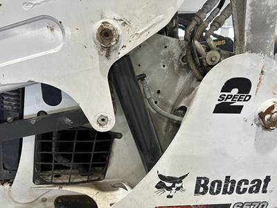 Bobcat S570 Hydraulic Cylinder