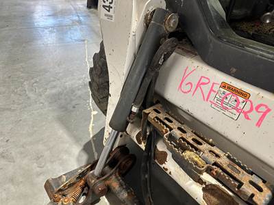 Bobcat S570 Hydraulic Cylinder