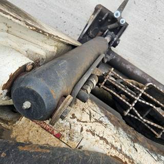 Bobcat S650 Hydraulic Cylinder
