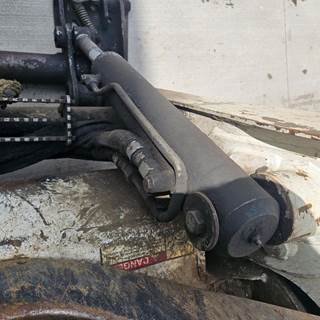 Bobcat S650 Hydraulic Cylinder