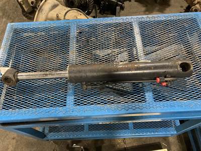 Bobcat T250 Hydraulic Cylinder