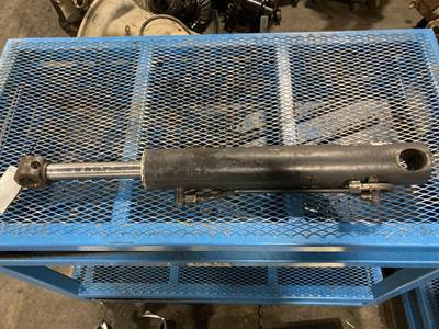 Bobcat T250 Hydraulic Cylinder