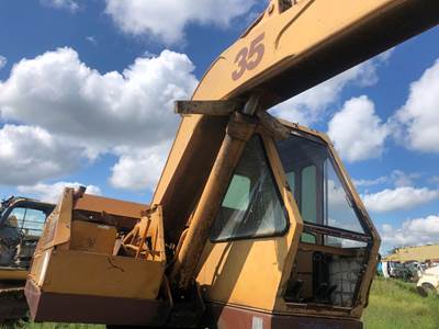 Case 35 Hydraulic Cylinder