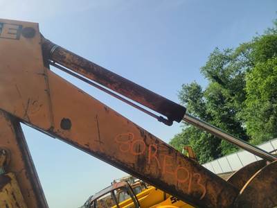 Case 580C Hydraulic Cylinder