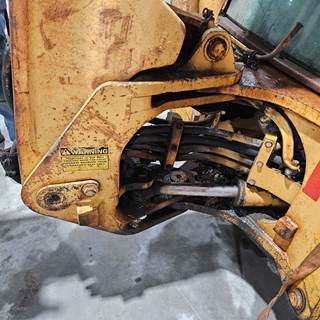 Case 580K Hydraulic Cylinder