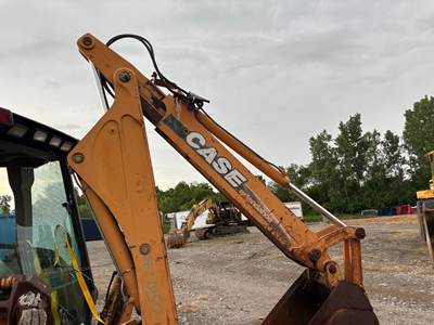 Case 580M Hydraulic Cylinder