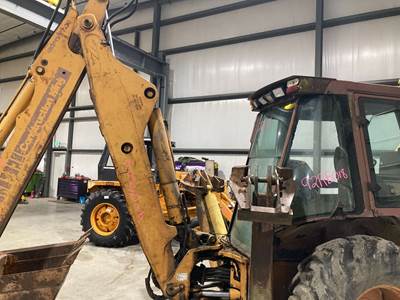 Case 590 Hydraulic Cylinder