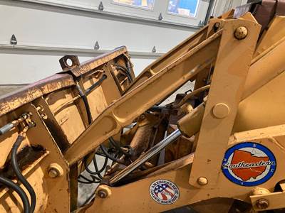 Case 590 Hydraulic Cylinder