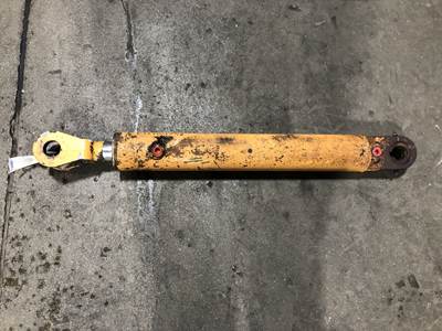 Case 621 Hydraulic Cylinder