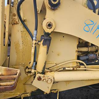 Case 680C Hydraulic Cylinder