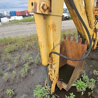 Case 680C Hydraulic Cylinder