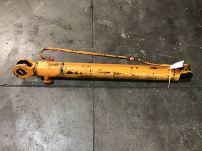 Case 680E Hydraulic Cylinder