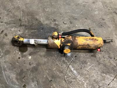 Case 680E Hydraulic Cylinder