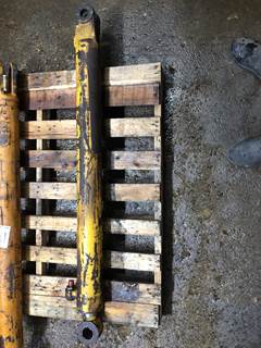 Case 680G Hydraulic Cylinder