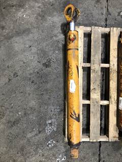 Case 680G Hydraulic Cylinder