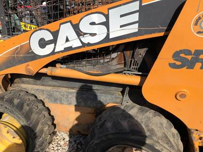 Case SR200 Hydraulic Cylinder