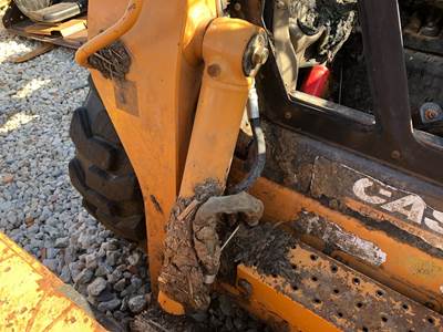 Case SR200 Hydraulic Cylinder