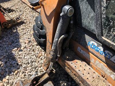 Case SV250 Hydraulic Cylinder