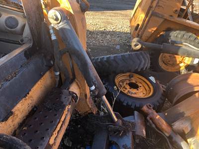 Case SV300 Hydraulic Cylinder