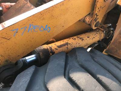 Case W36 Hydraulic Cylinder