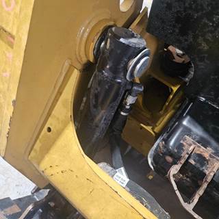 Caterpillar 226D3 Hydraulic Cylinder