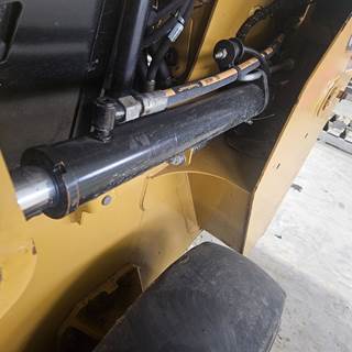 Caterpillar 226D3 Hydraulic Cylinder