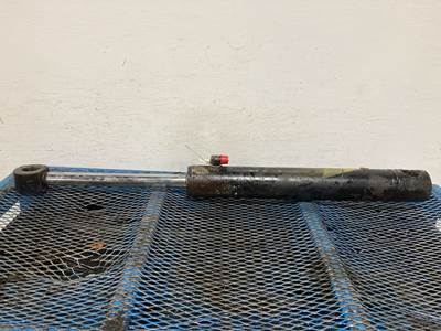Caterpillar 252 Hydraulic Cylinder