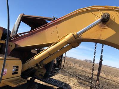 Caterpillar 315CL Hydraulic Cylinder for a Caterpillar 315C L