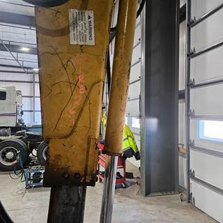 Caterpillar 420D Hydraulic Cylinder